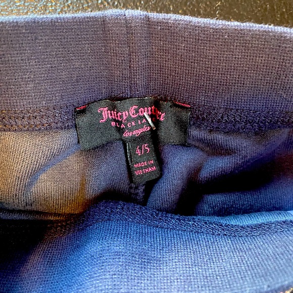 New with tags juicy couture regal Zuma pant in navy velour.  size 4/5 - Picture 4 of 4